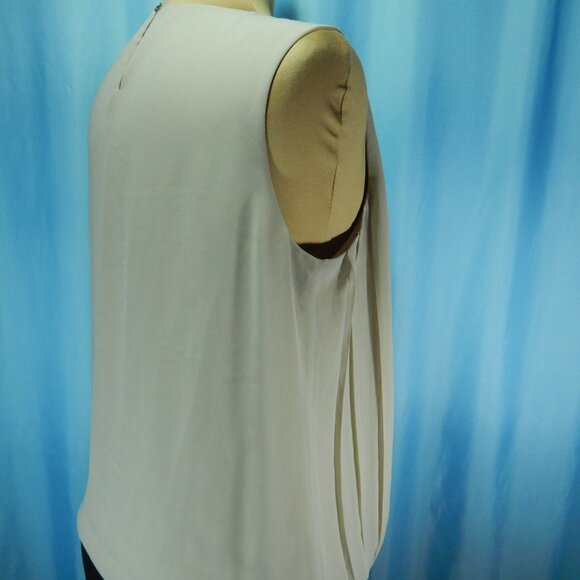 Calvin Klein Taupe Full Pleated Front Bubble Hem Sleeveless Career Top Large EUC - Picture 5 of 12
